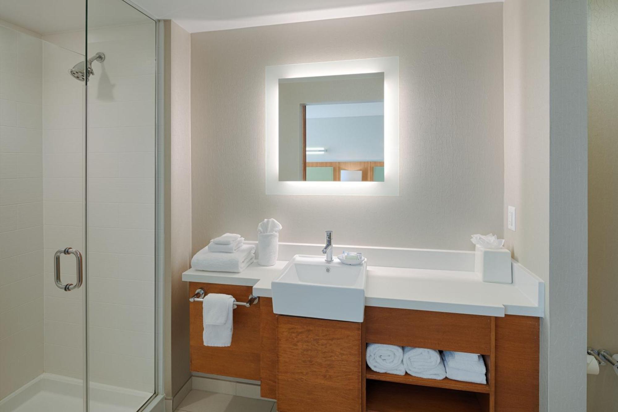 Springhill Suites By Marriott Блумингтън Екстериор снимка