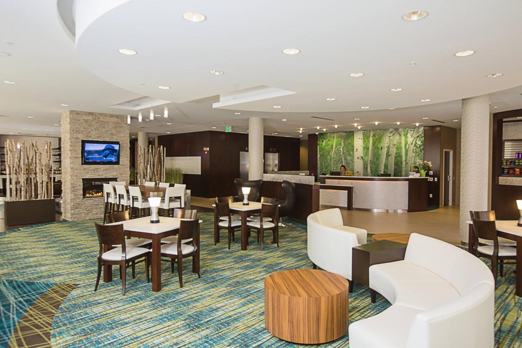Springhill Suites By Marriott Блумингтън Екстериор снимка