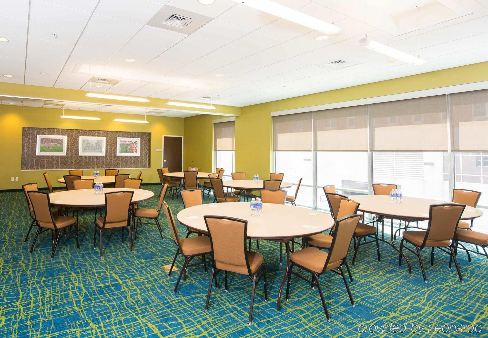 Springhill Suites By Marriott Блумингтън Екстериор снимка