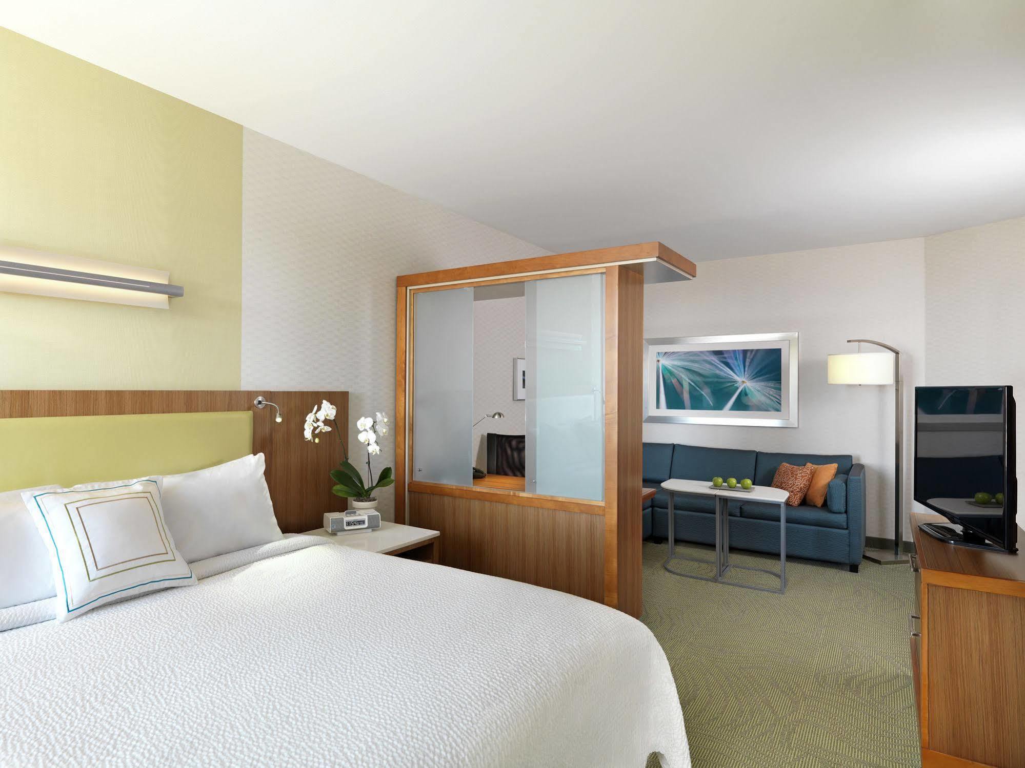 Springhill Suites By Marriott Блумингтън Екстериор снимка